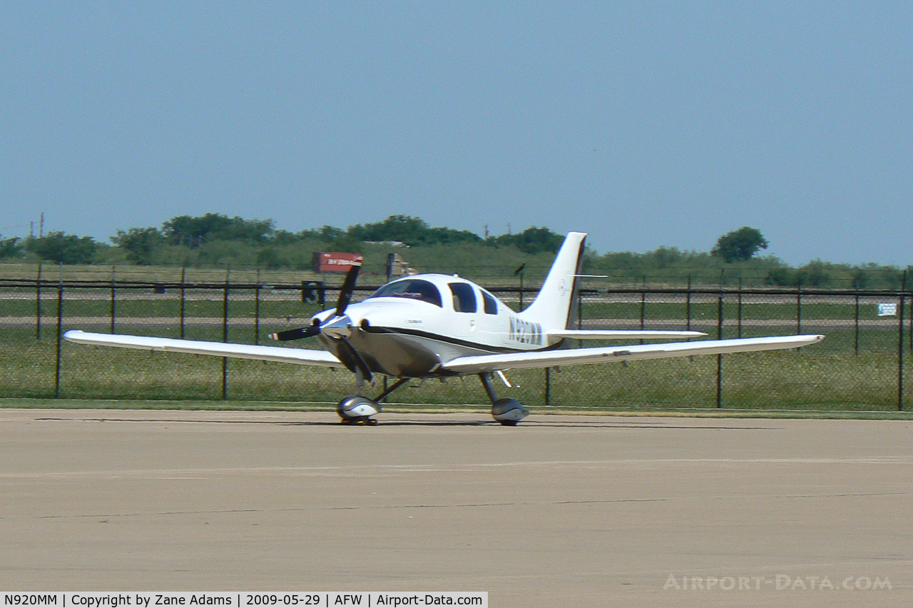 N920MM, 2007 Columbia Aircraft Mfg LC42-550FG C/N 42558, At Alliance, Fort Worth