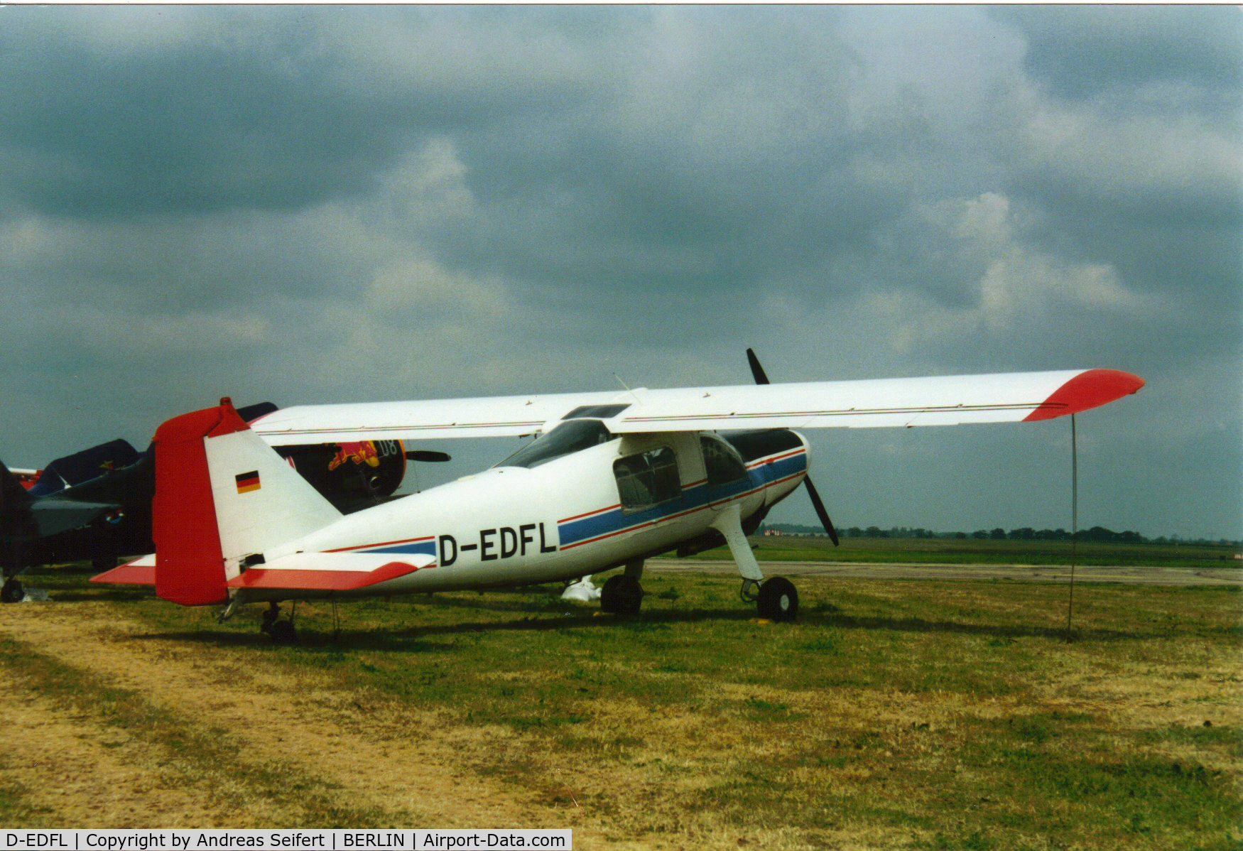 D-EDFL, 1959 Dornier Do-27A-1 C/N 392, Berlin ILA 2000
