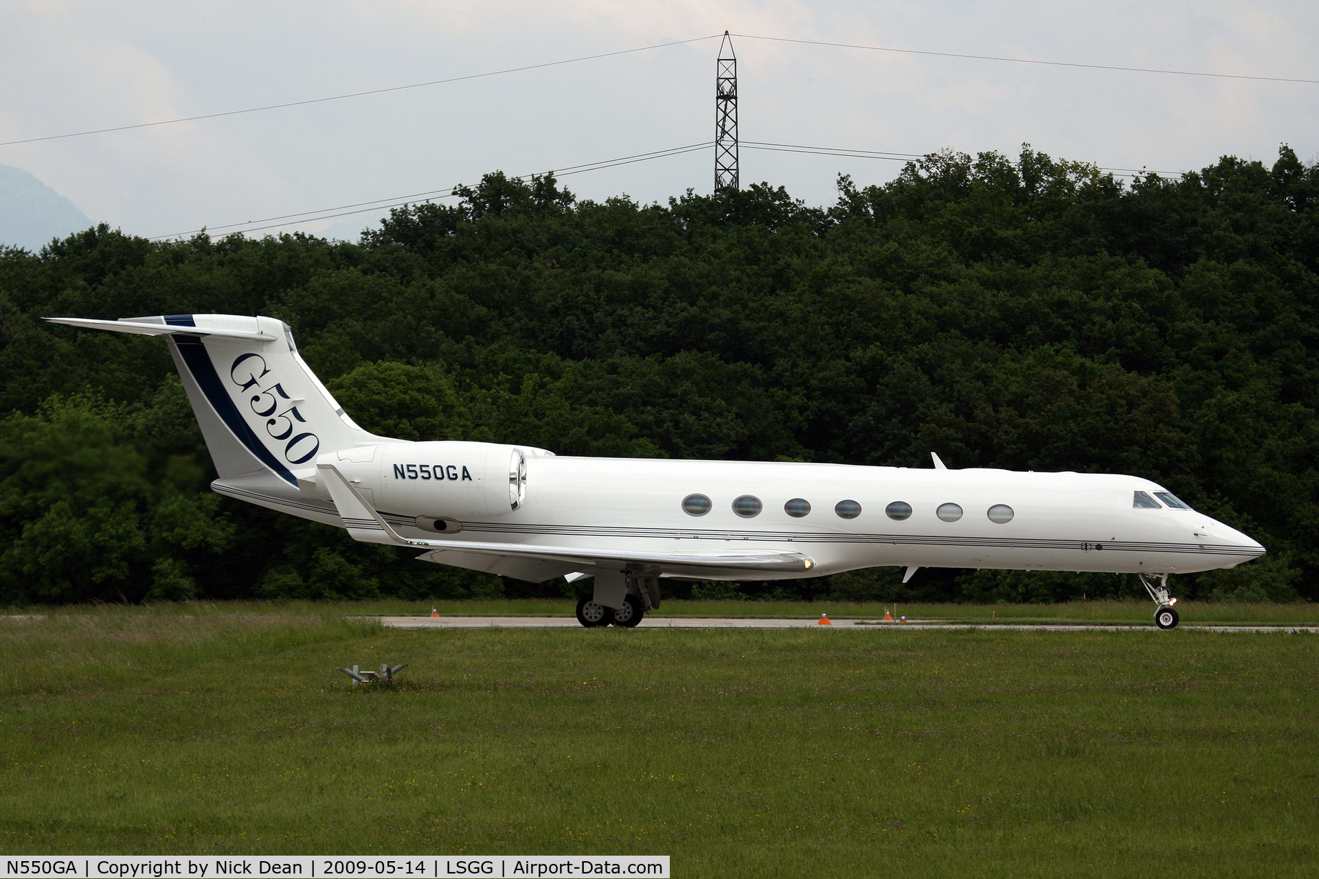 N550GA, 2008 Gulfstream Aerospace GV-SP (G550) C/N 5211, LSGG