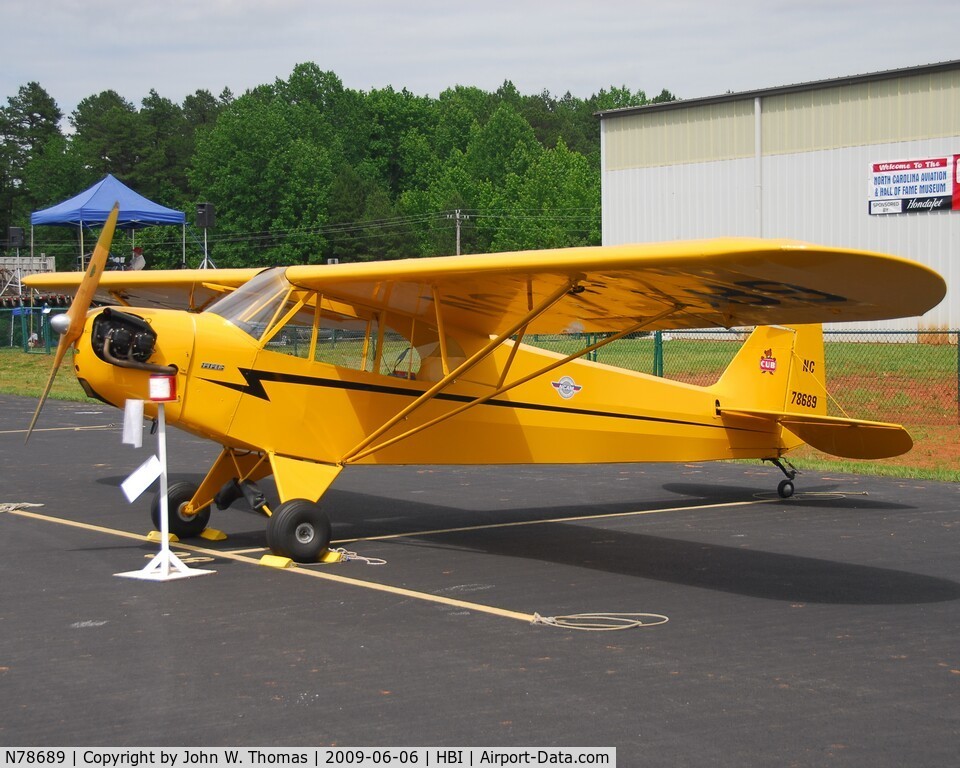 N78689, Piper J3C-65 Cub C/N 17793, NCAM Fly In