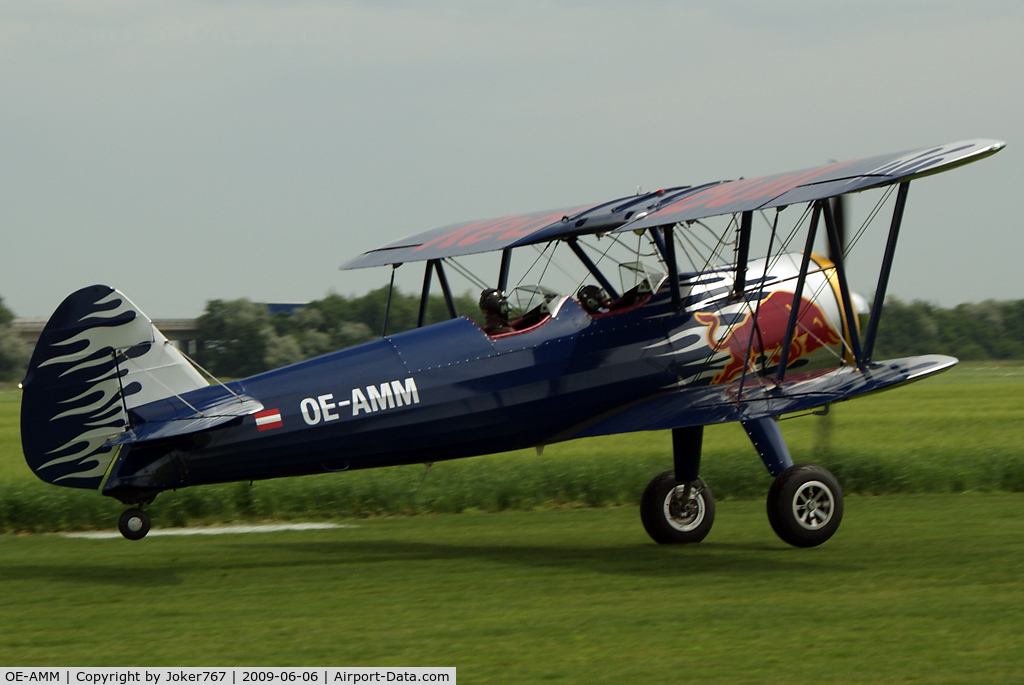 OE-AMM, 1943 Boeing E-75 (PT-13) Stearman C/N 75-5032, Private Boeing Stearman E75