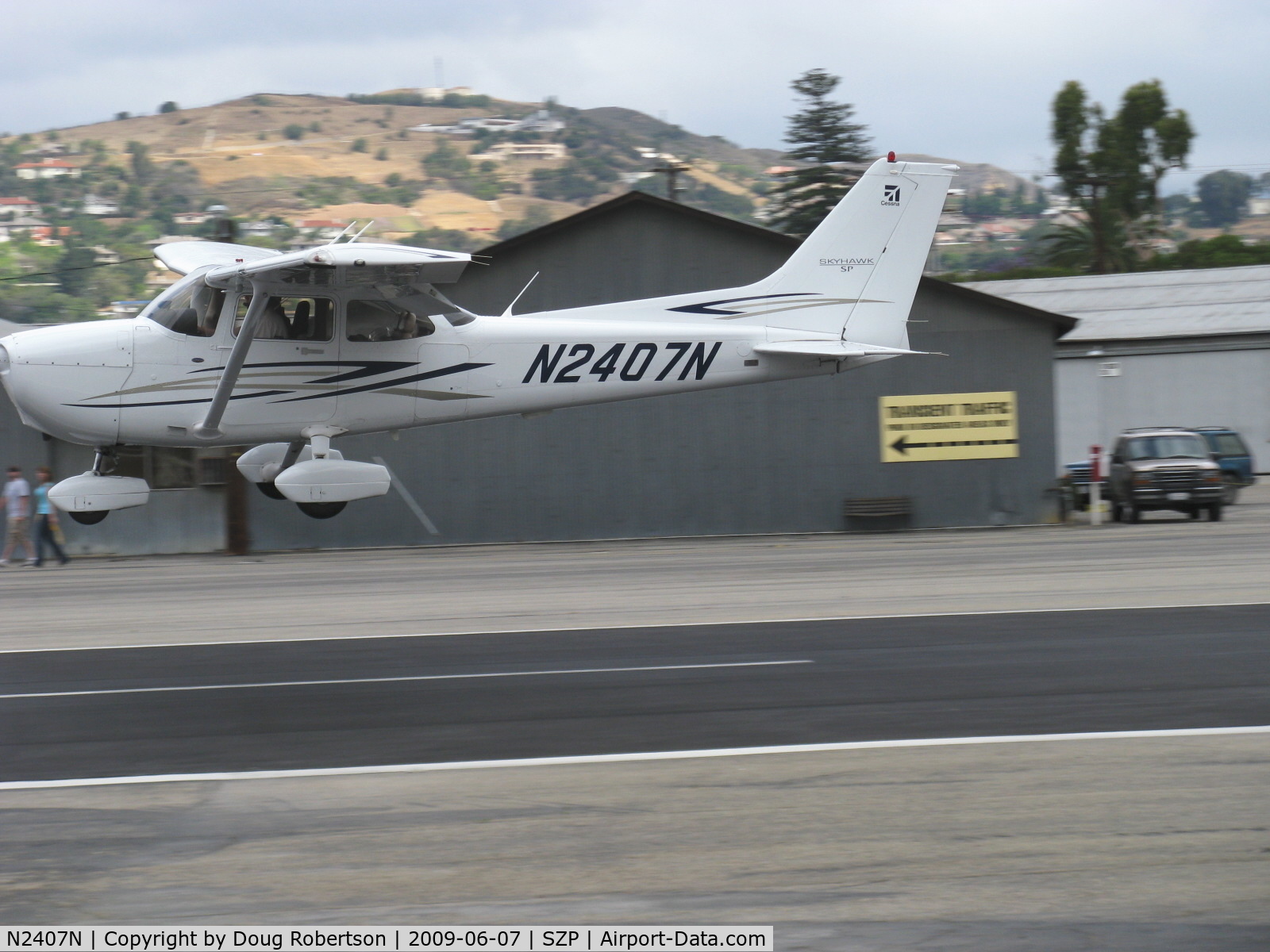 N2407N, 2007 Cessna 172S C/N 172S10550, 2007 Cessna 172S SKYHAWK SP, Lycoming IO-360-L2A 180 Hp, landing Rwy 22-Look Ma! No prop!