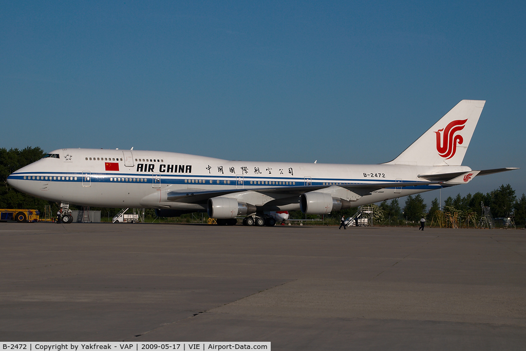 B-2472, 2000 Boeing 747-4J6 C/N 30158, Air China Boeing 747-400