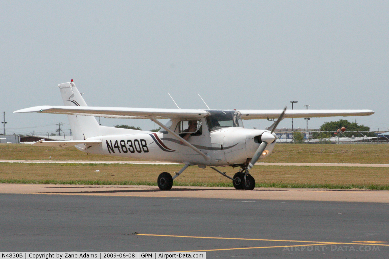 N4830B, 1979 Cessna 152 C/N 15283661, At Grand Prairie Municipal