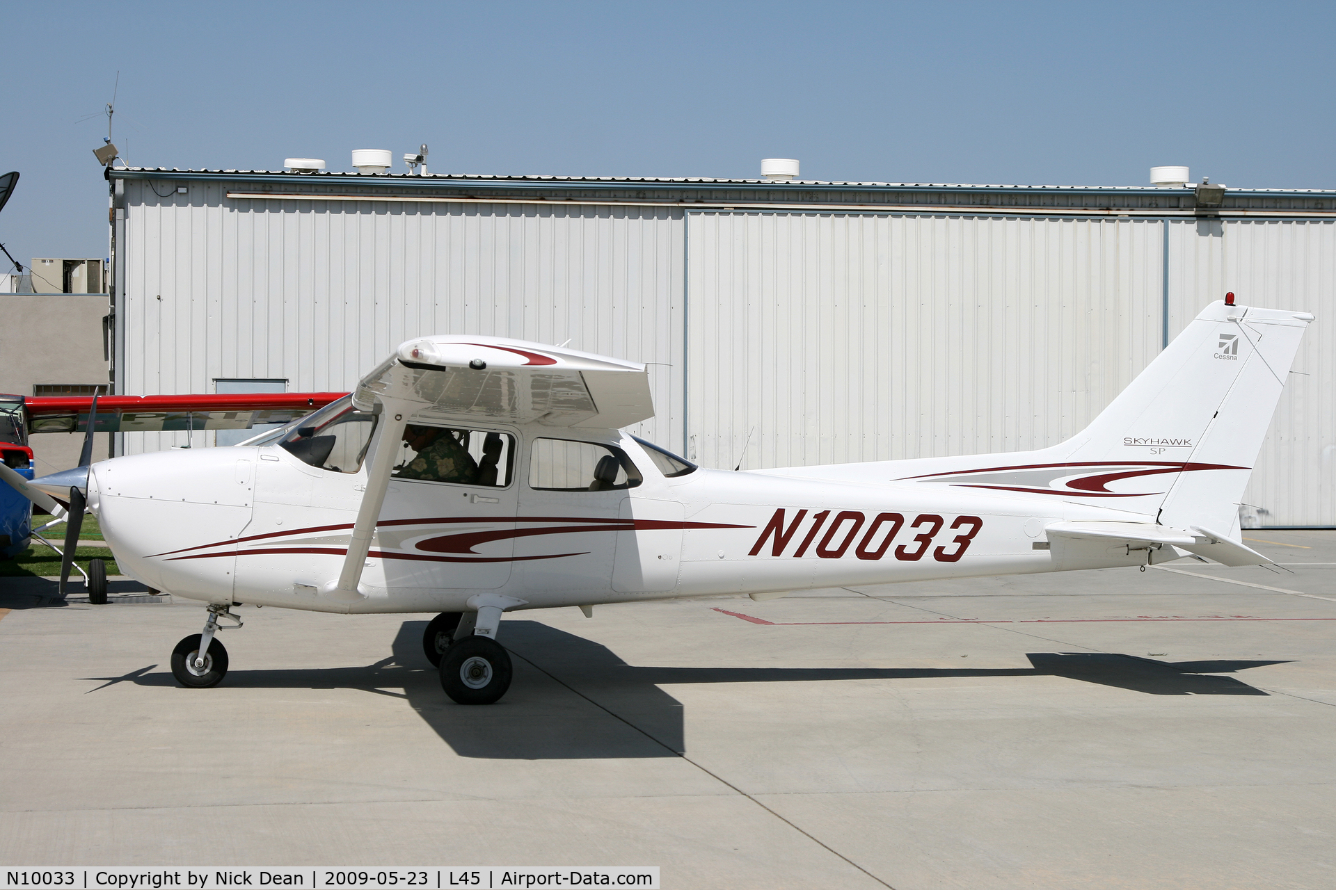 N10033, 2005 Cessna 172S Skyhawk SP C/N 172S9797, L45