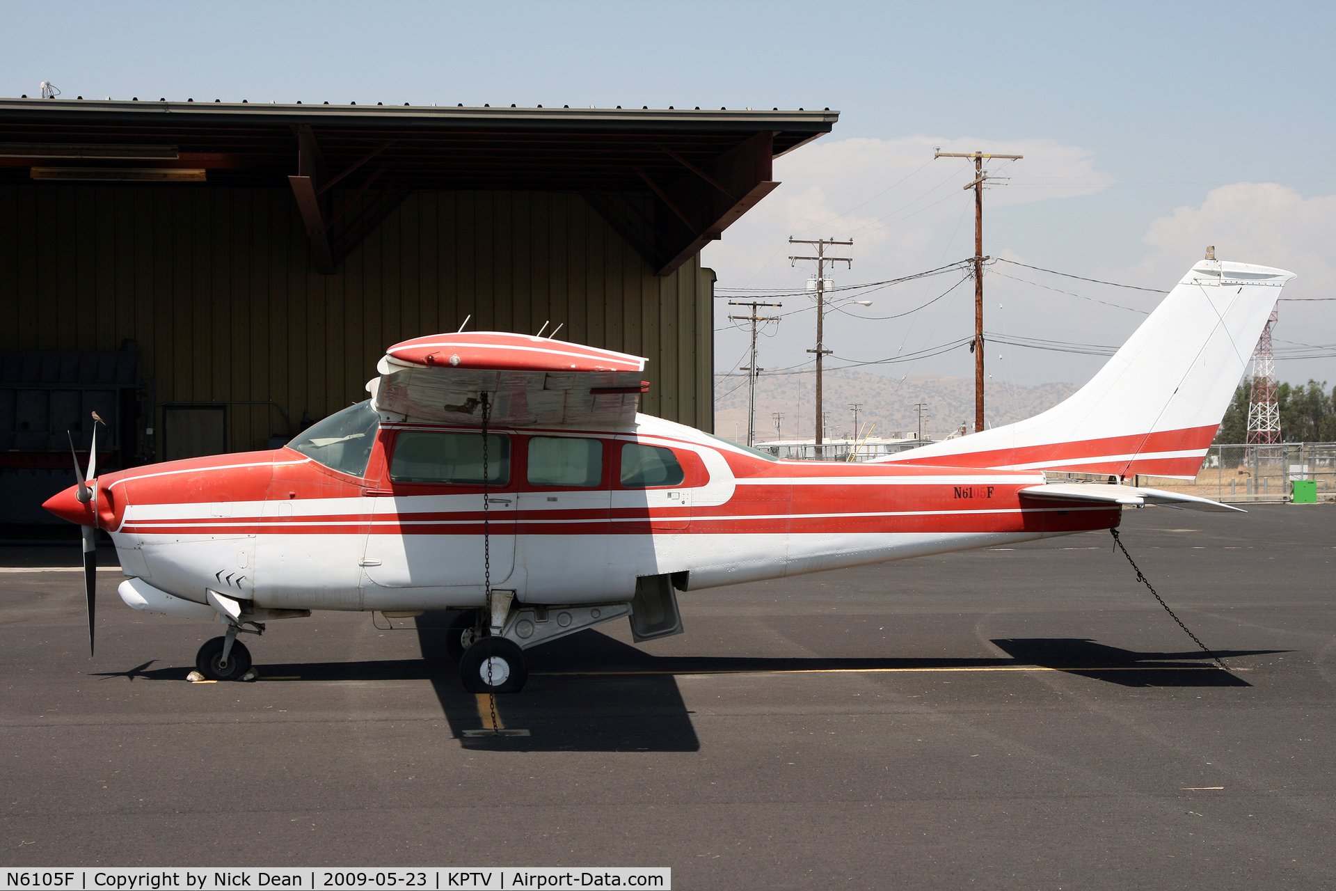 N6105F, 1968 Cessna 210H Centurion C/N 21059005, KPTV