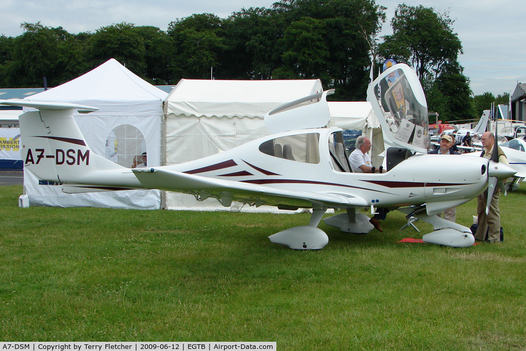 A7-DSM, 2006 Diamond DA-40D Diamond Star C/N D4.260, Qatar registered Diamond exhibited at 2009 AeroExpo at Wycombe Air Park