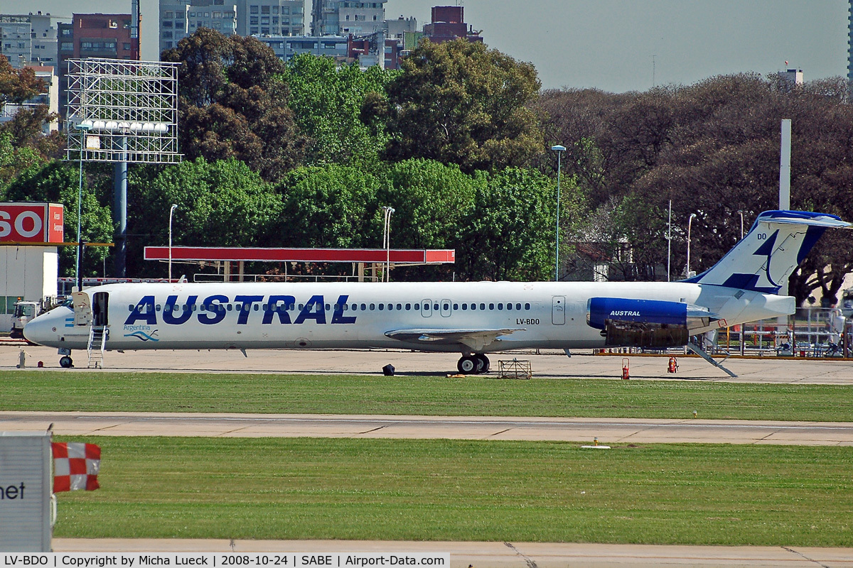 LV-BDO, 1990 McDonnell Douglas MD-83 (DC-9-83) C/N 49941, At Aeroparque