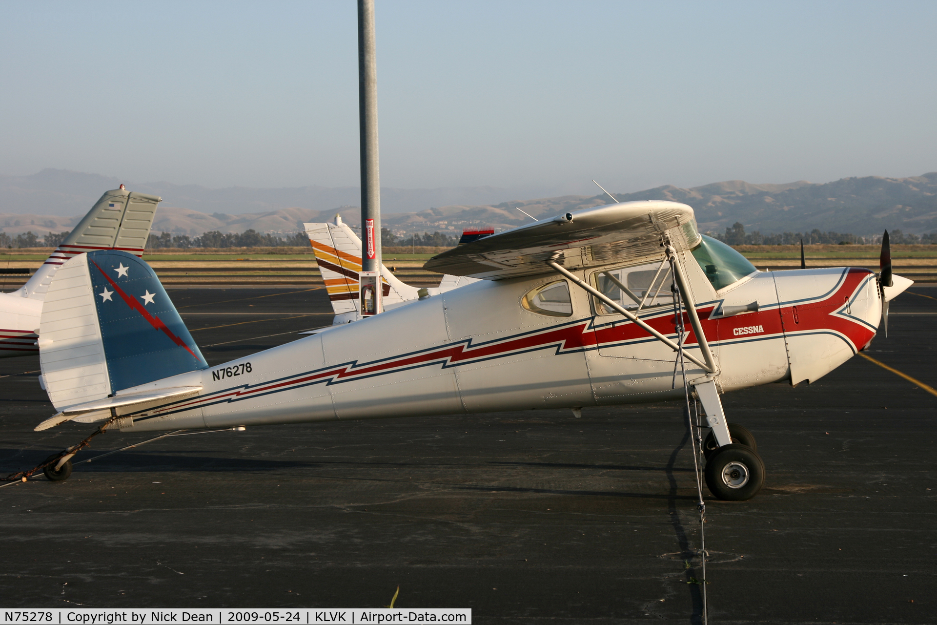 N75278, 1976 Piper PA-28R-200 C/N 28R-7635288, KLVK