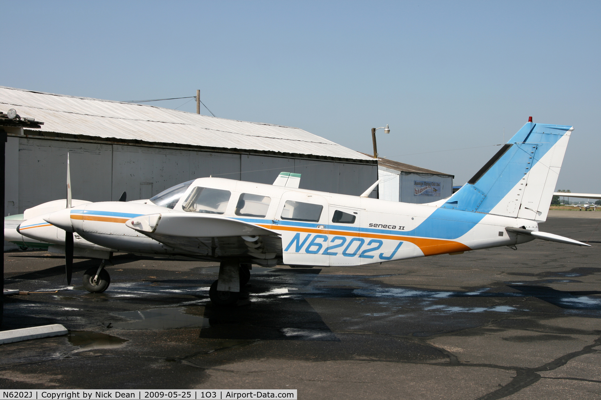 N6202J, 1976 Piper PA-34-200T C/N 34-7670268, 1O3