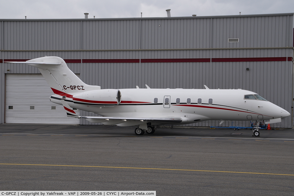C-GPCZ, 2006 Bombardier Challenger 300 (BD-100-1A10) C/N 20096, BD100 Challemger 300