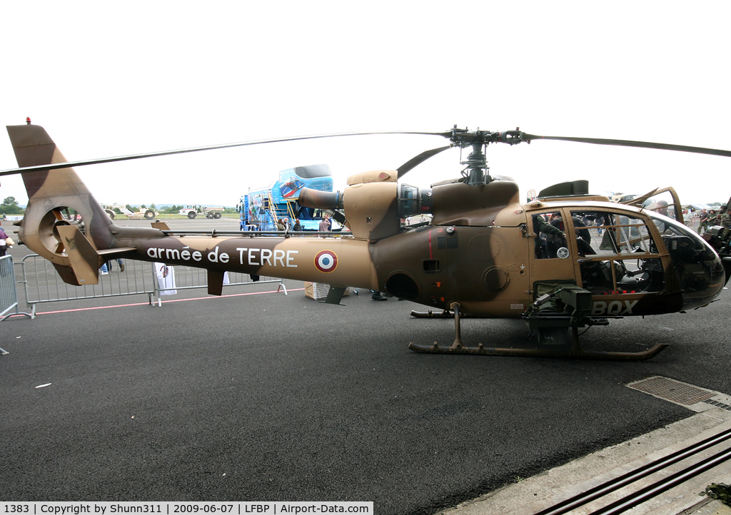 1383, Aérospatiale SA-341F Gazelle C/N 1383, Displayed during LFBP Open Day 2009
