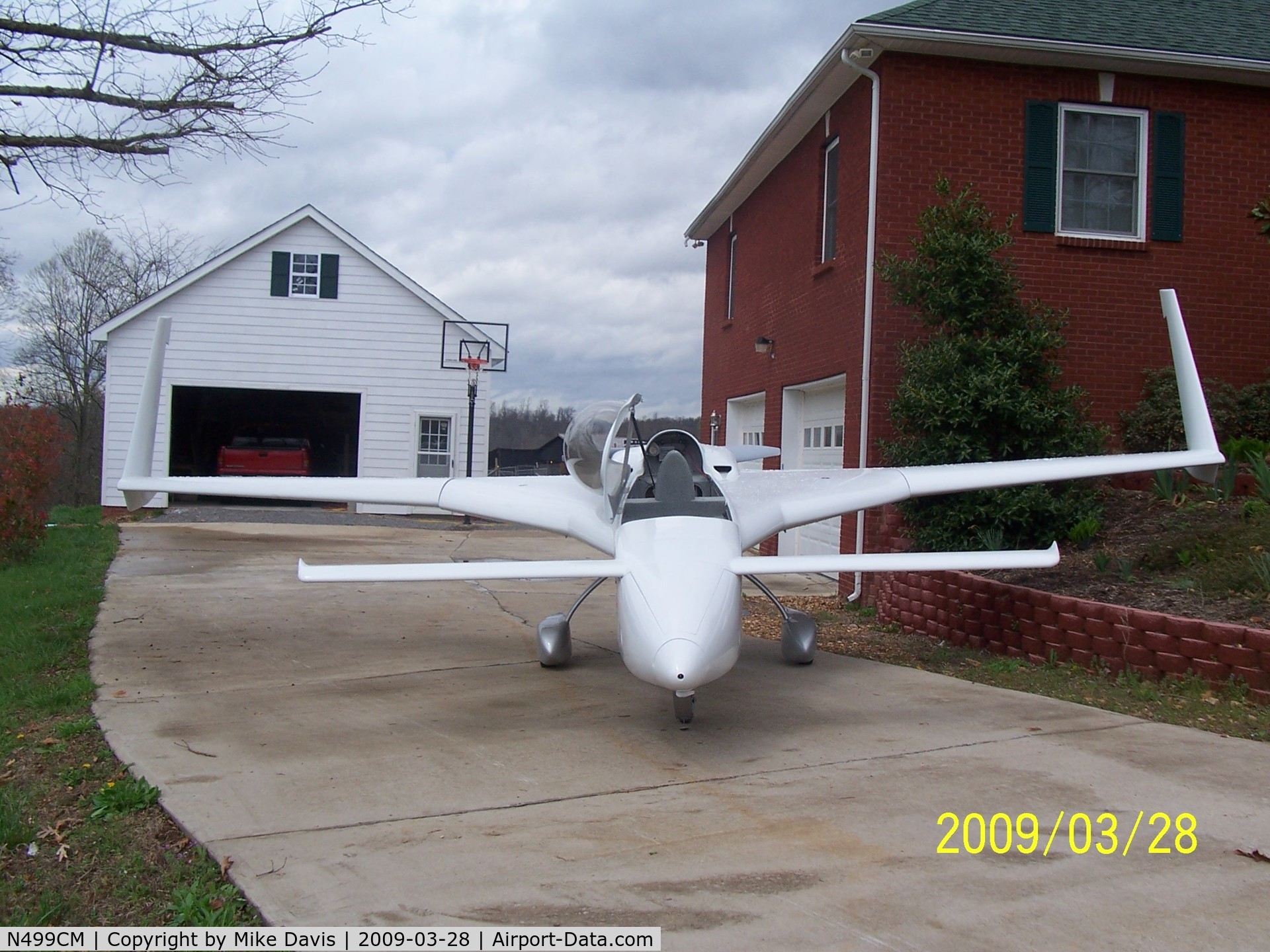 N499CM, 2009 Rutan Long-EZ C/N 4990, 0320 power VFR panel