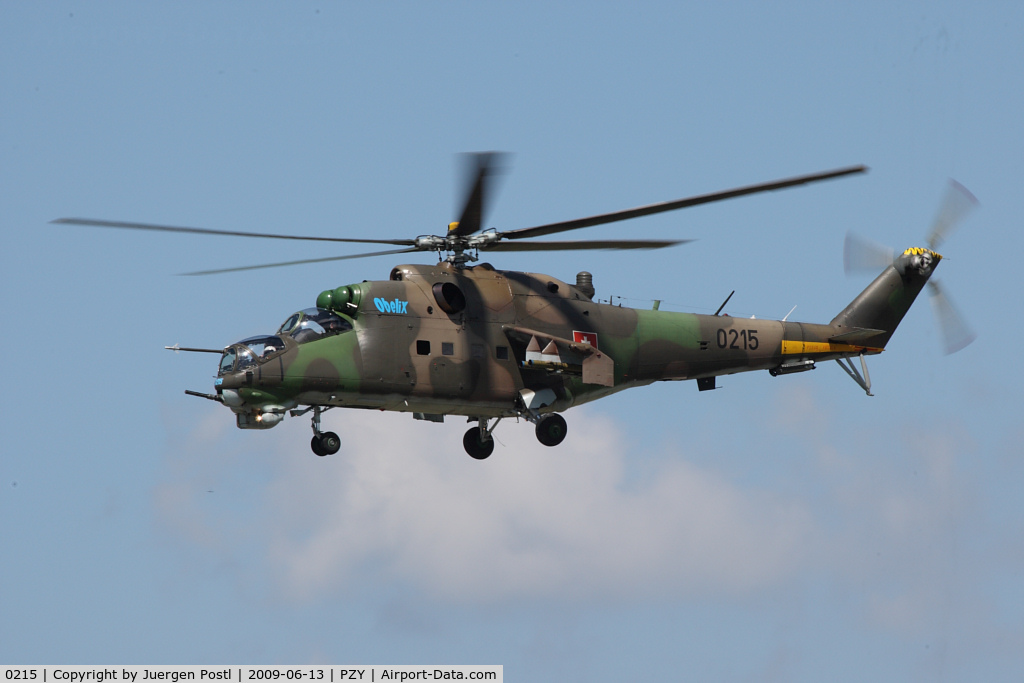 0215, Mil Mi-24D Hind D C/N 340215, Slovakia - Air Force Mil Mi-24D Hind