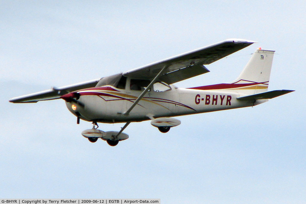 G-BHYR, 1973 Reims F172M Skyhawk Skyhawk C/N 0922, Visitor to 2009 AeroExpo at Wycombe Air Park