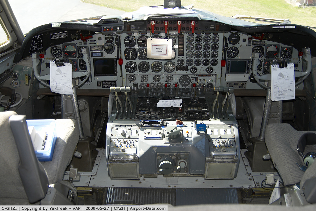 C-GHZI, 1959 Lockheed L-188C Electra C/N 2007, Air Spray Lockheed Electra