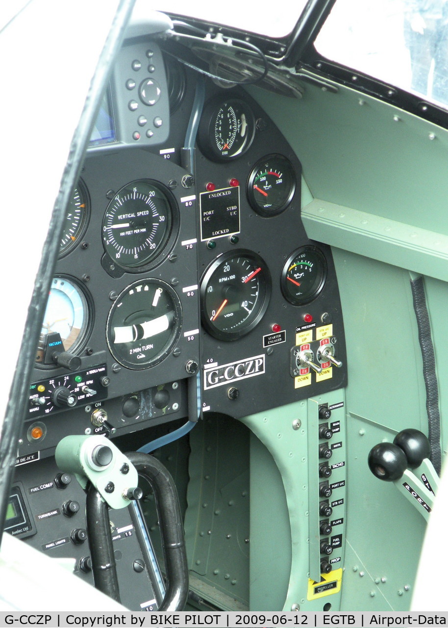 G-CCZP, 2005 Supermarine Aircraft Spitfire Mk.26 C/N PFA 324-14062, AEROEXPO LONDON 2009