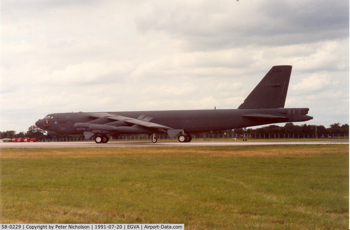 58-0229, 1958 Boeing B-52G Stratofortress C/N 464297, Another view of the 340 Bomb Squadron/97 Bomb Wing's B-52G at the 1991 Intnl Air Tattoo at RAF Fairford.