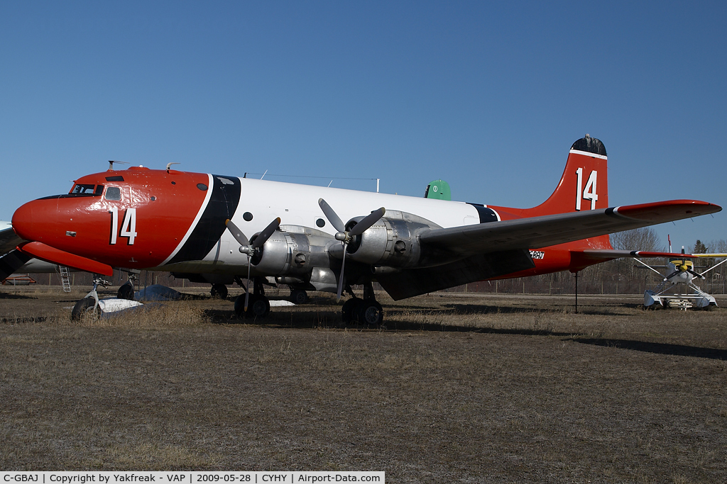 C-GBAJ, 1944 Douglas C-54E Skymaster (DC-4) C/N 27328, Buffalo Airways DC4