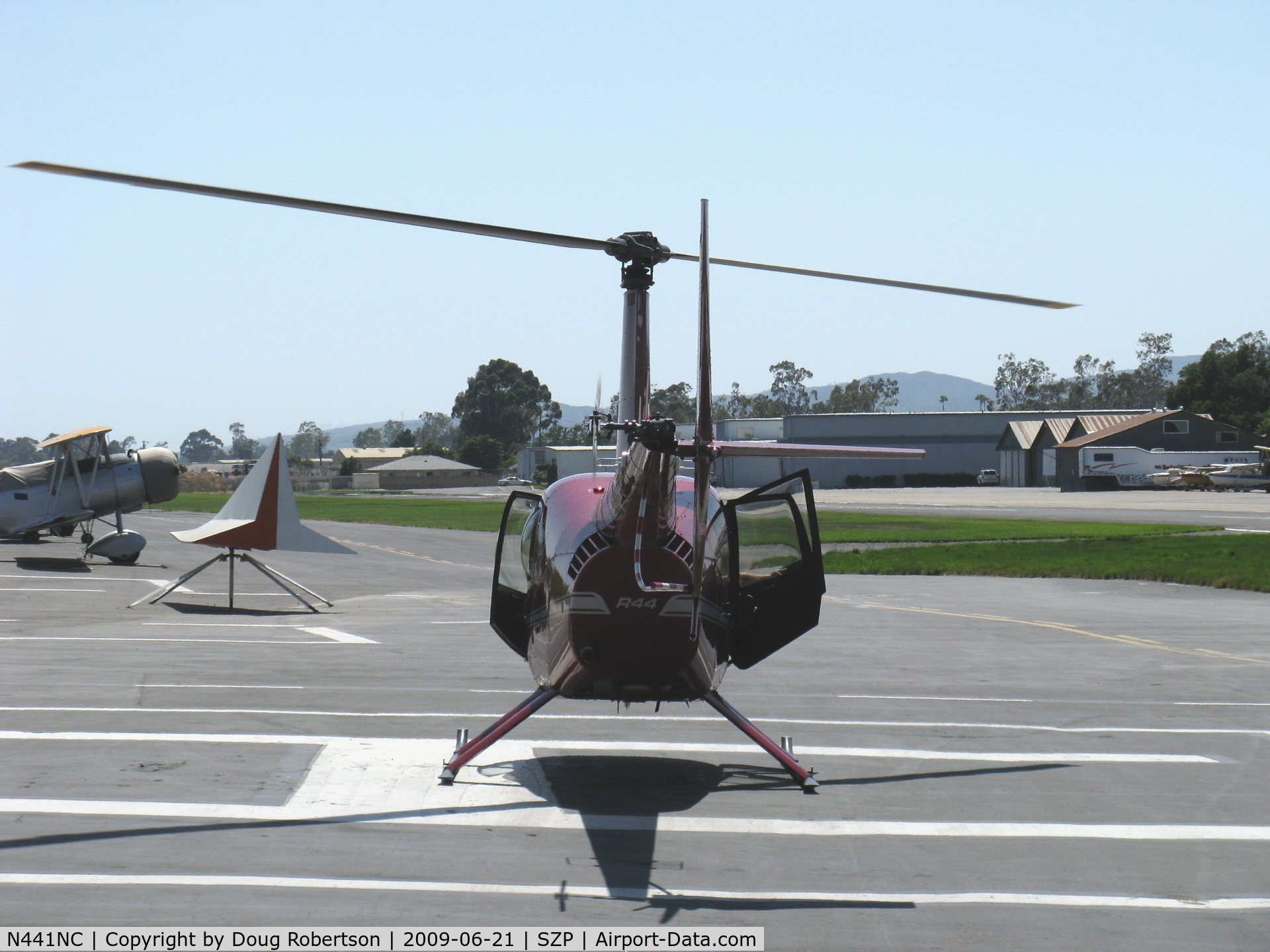 N441NC, 2005 Robinson R44 II C/N 10621, 2005 Robinson R44 RAVEN II, Lycoming IO-540 derated to 245 Hp for 5 min., 205 Hp cont.