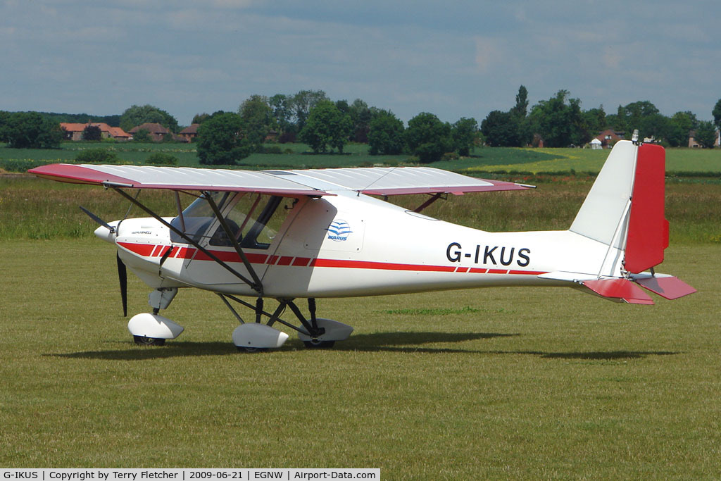 G-IKUS, 2004 Comco Ikarus C42 FB UK C/N PFA 322-14130, Ikarus C42 at Wickenby on 2009 Wings and Wheel Show