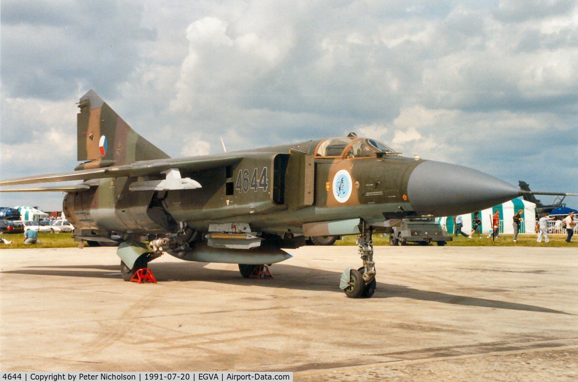 4644, Mikoyan-Gurevich MiG-23ML C/N 0390324644, Another view of the Czech Air Force Flogger B at the 1991 Intnl Air Tattoo at RAF Fairford.
