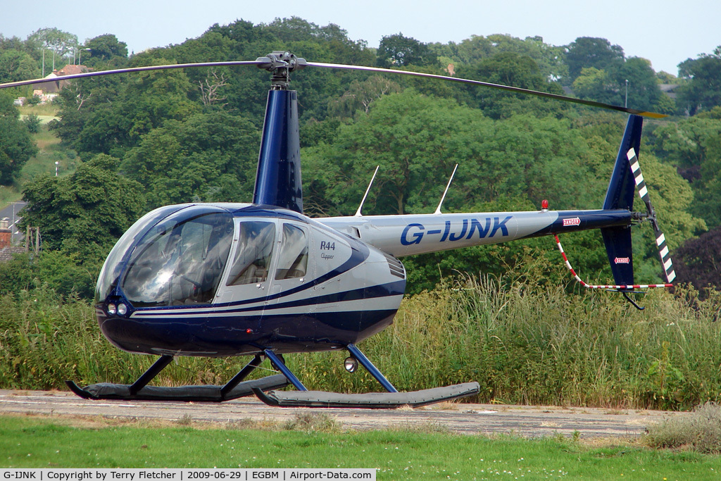 G-IJNK, 2000 Robinson R44 Clipper C/N 0780, R44 at Tatenhill