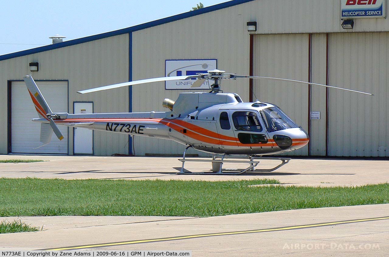 N773AE, Aerospatiale AS-350B-2 Ecureuil C/N 4728, At Grand Prairie Municipal