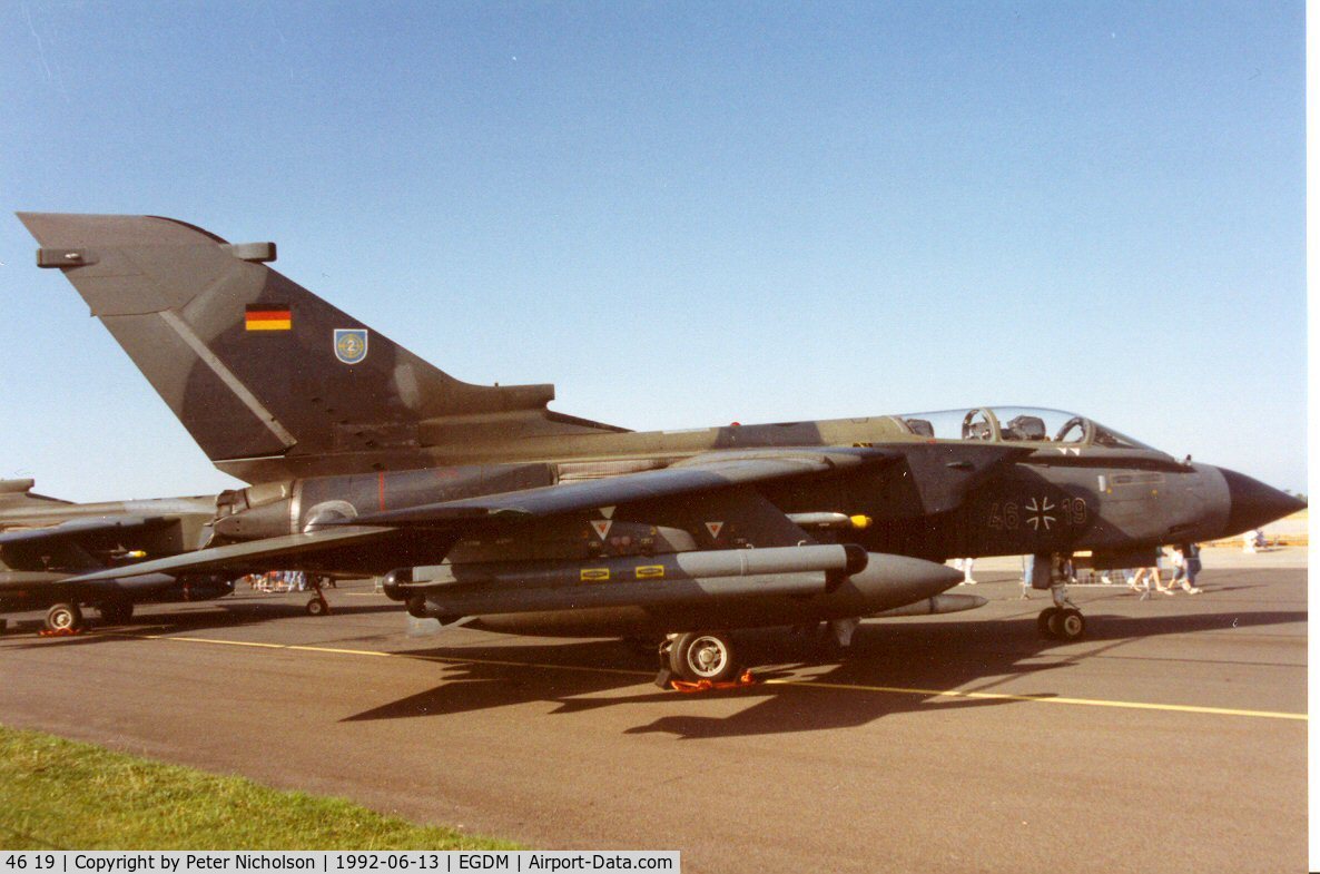 46 19, Panavia Tornado IDS C/N 792/GS252/4319, Tornado IDS of Kreigsmarine MFG-2 at the 1992 Air Tattoo Intnl at Boscombe Down.