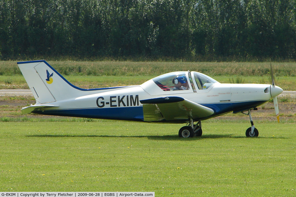 G-EKIM, 2007 Alpi Aviation Pioneer 300 C/N PFA 330-14491, Pioneer 300 at Shobdon on the Day of the 2009 LAA Regional Strut Fly-in