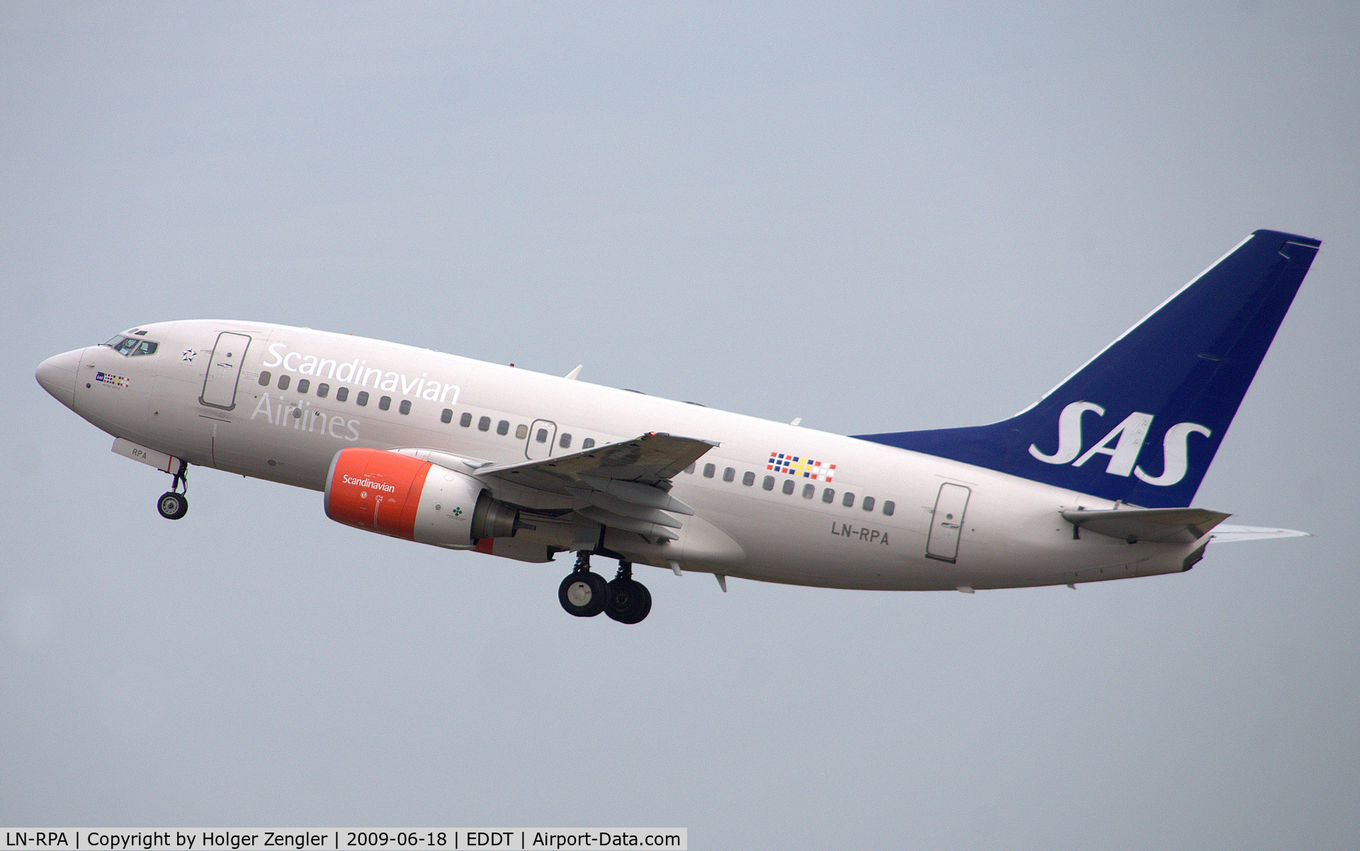 LN-RPA, 1998 Boeing 737-683 C/N 28290, Scandic shuttle to Stockholm