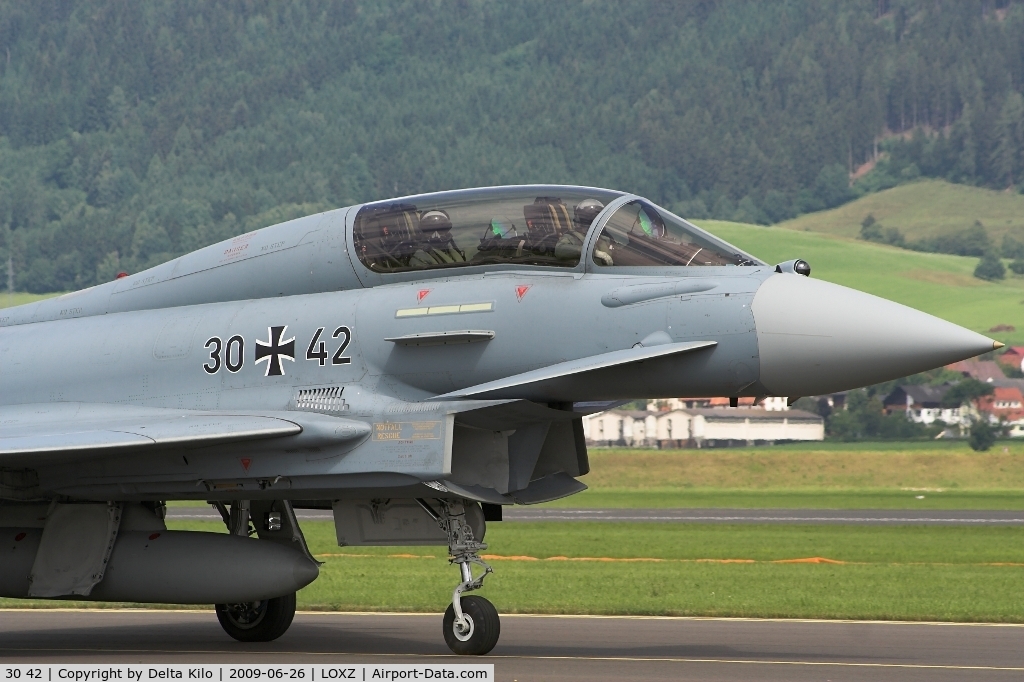 30 42, Eurofighter EF-2000 Typhoon T C/N GT015, 