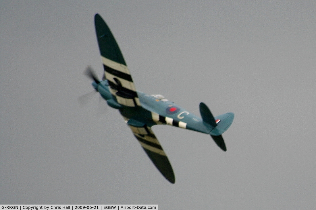 G-RRGN, 1945 Supermarine 389 Spitfire PR.XIX C/N 6S/594677, owned by Rolls Royce and wearing the markings  PS853 / C