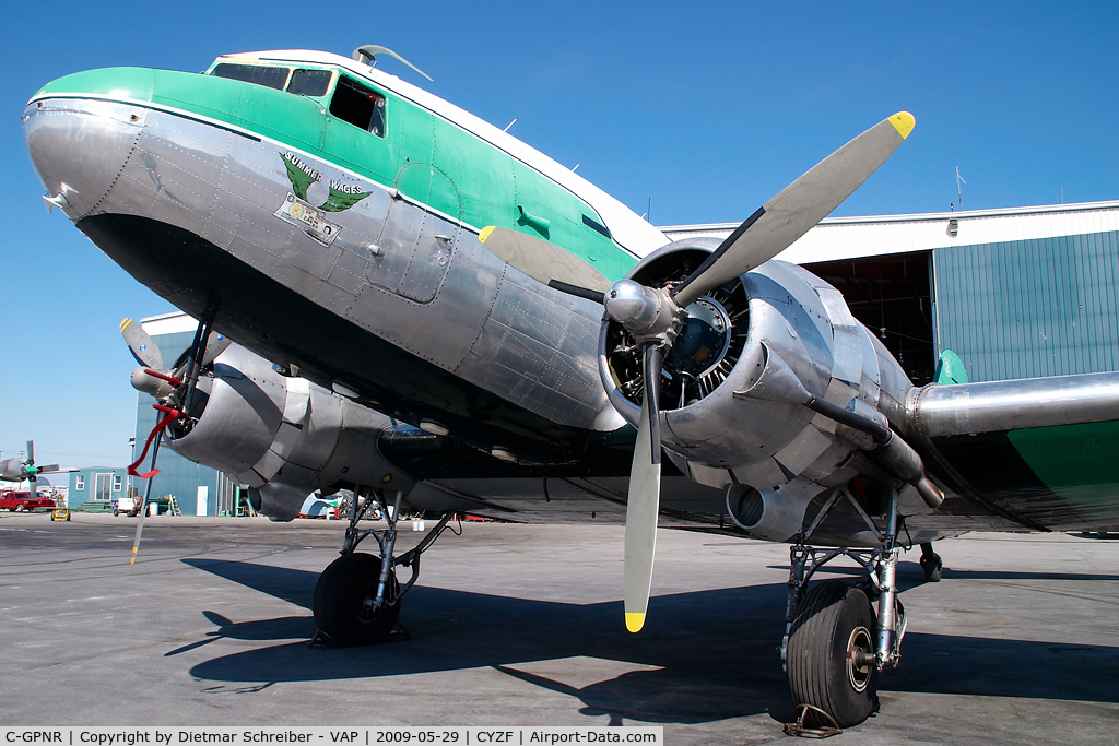 C-GPNR, 1942 Douglas DC3C-S1C3G (C-47A) C/N 13333, Buffalo Airways DC3
