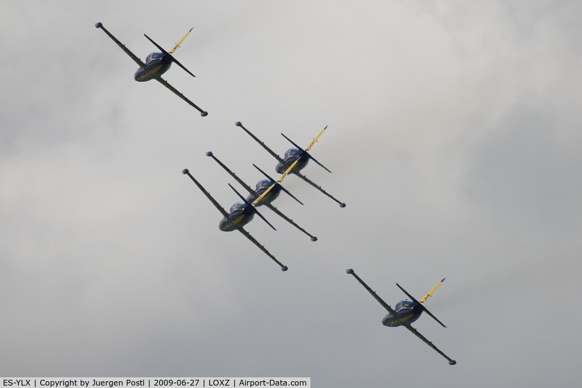 ES-YLX, Aero L-39 Albatros C/N 432905, Breitling Aero L-39C Albatros