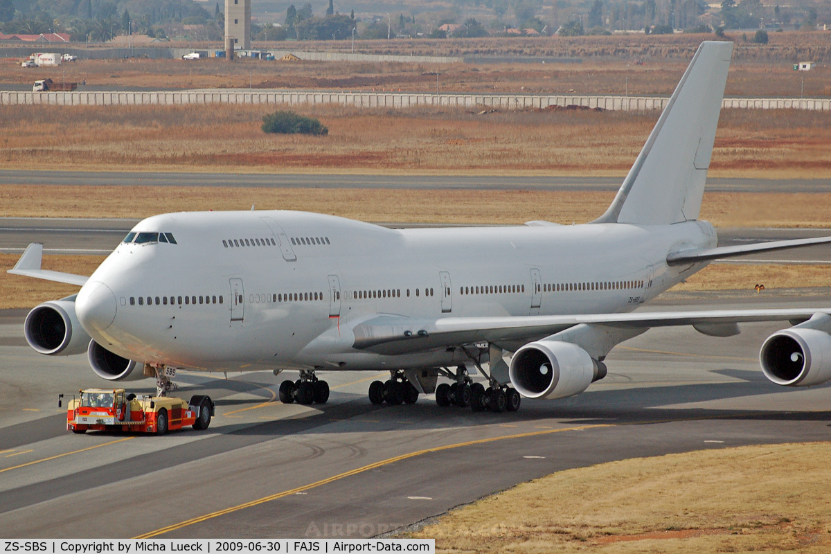ZS-SBS, 1998 Boeing 747-4F6 C/N 28960, At Jo'burg