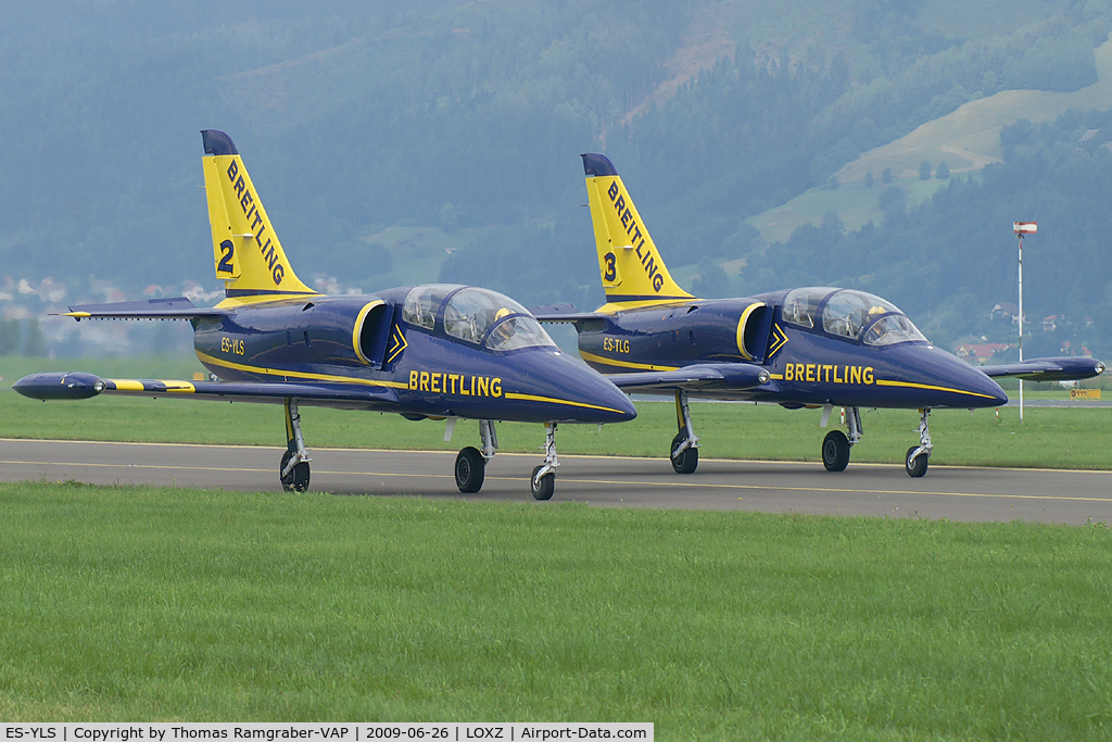 ES-YLS, Aero L-39 Albatros C/N 691881, Breitling Jet Team Aero L39 Albatros