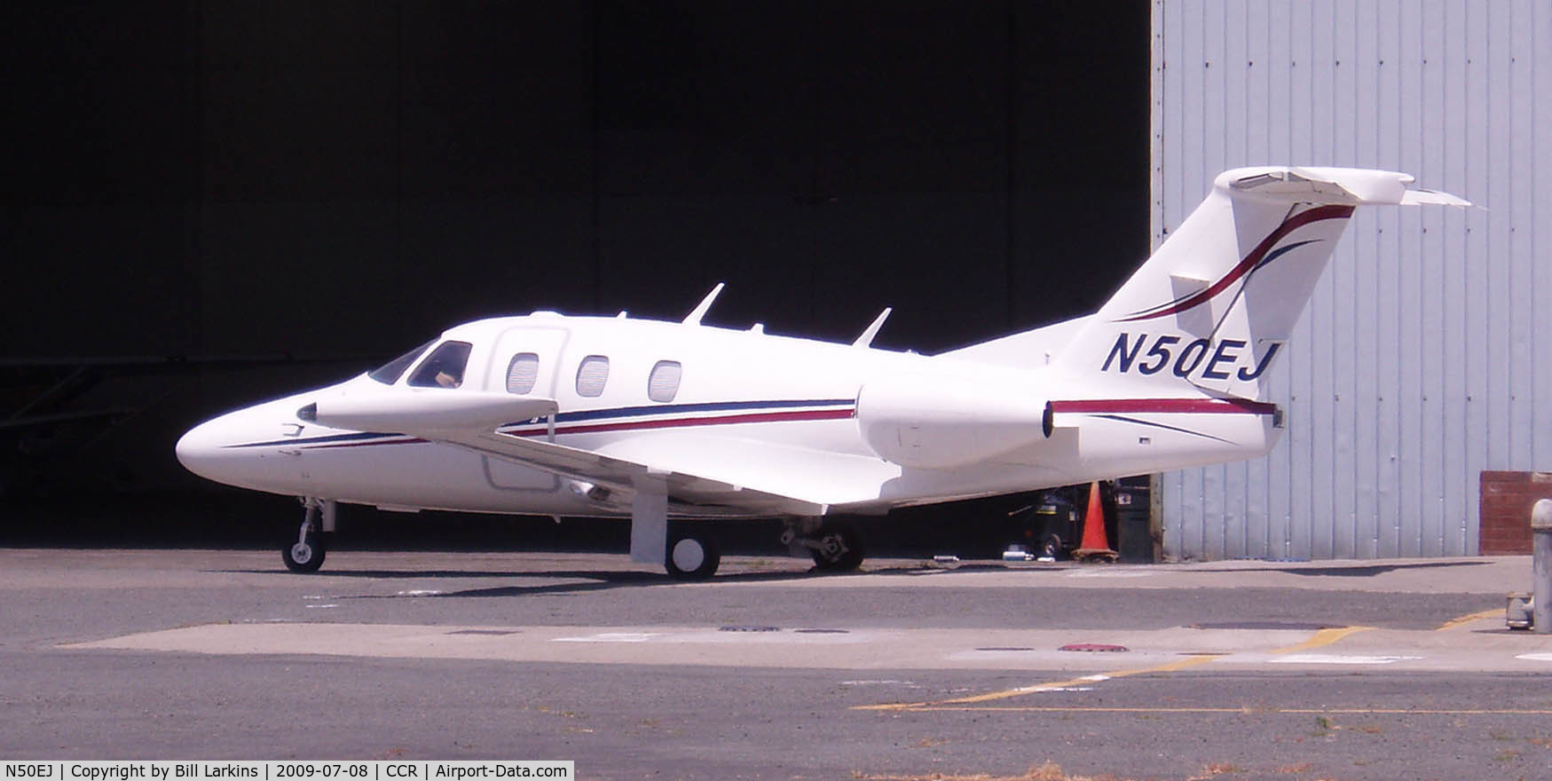 N50EJ, 2007 Eclipse Aviation Corp EA500 C/N 000087, Resident