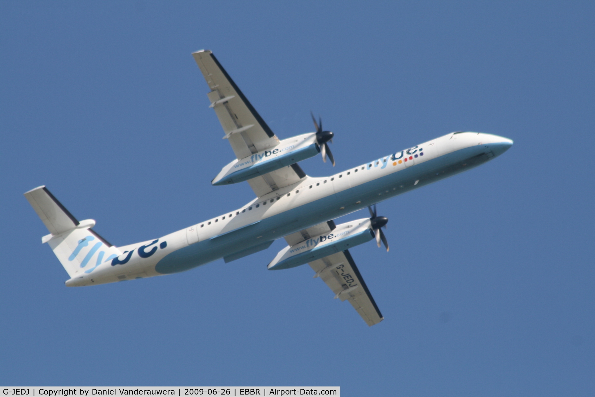 G-JEDJ, 2002 De Havilland Canada DHC-8-402Q Dash 8 C/N 4058, Flight BE7182 is taking off from rwy 07R