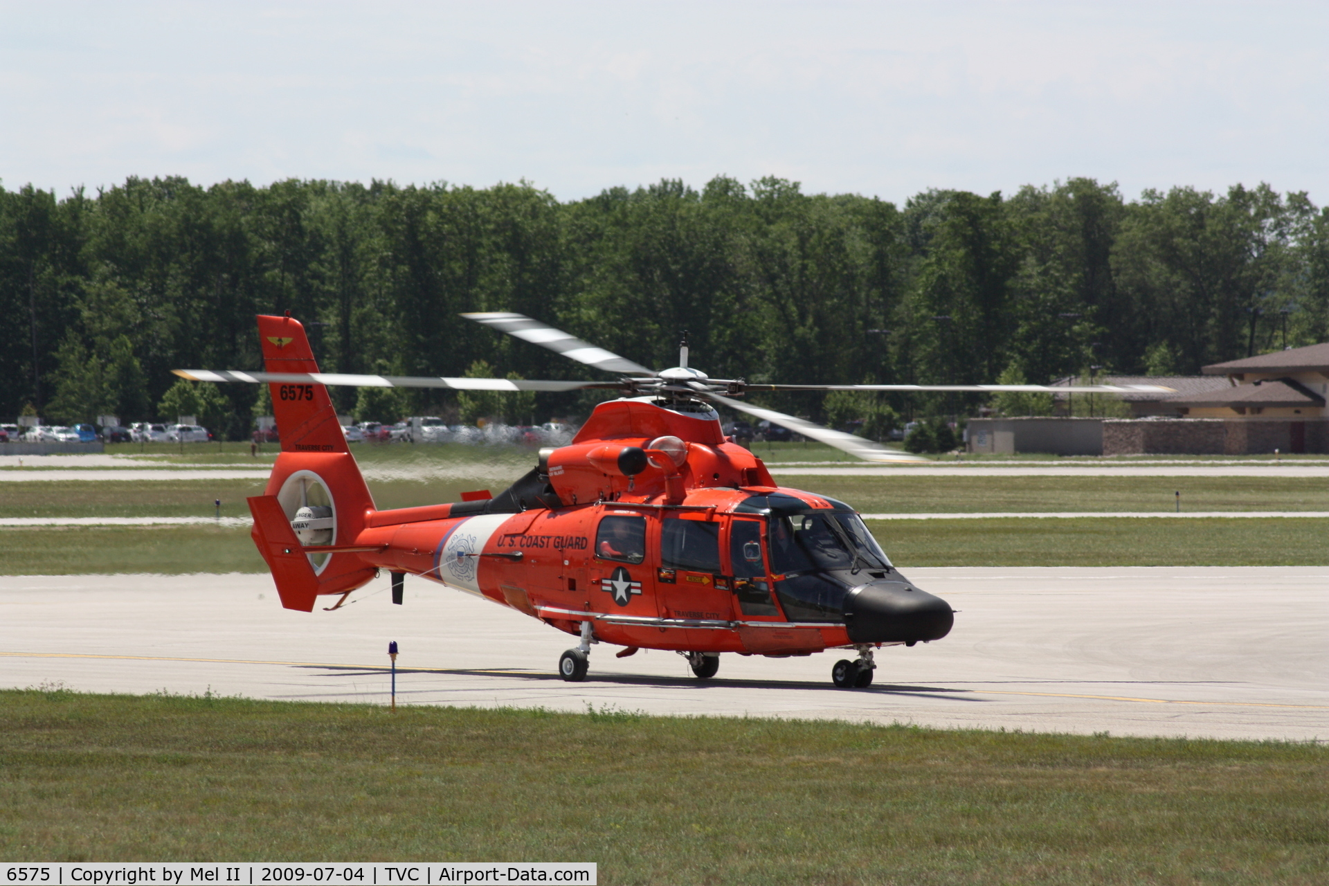 6575, Aerospatiale HH-65C Dolphin C/N 6271, Taxi To USCG Airstation