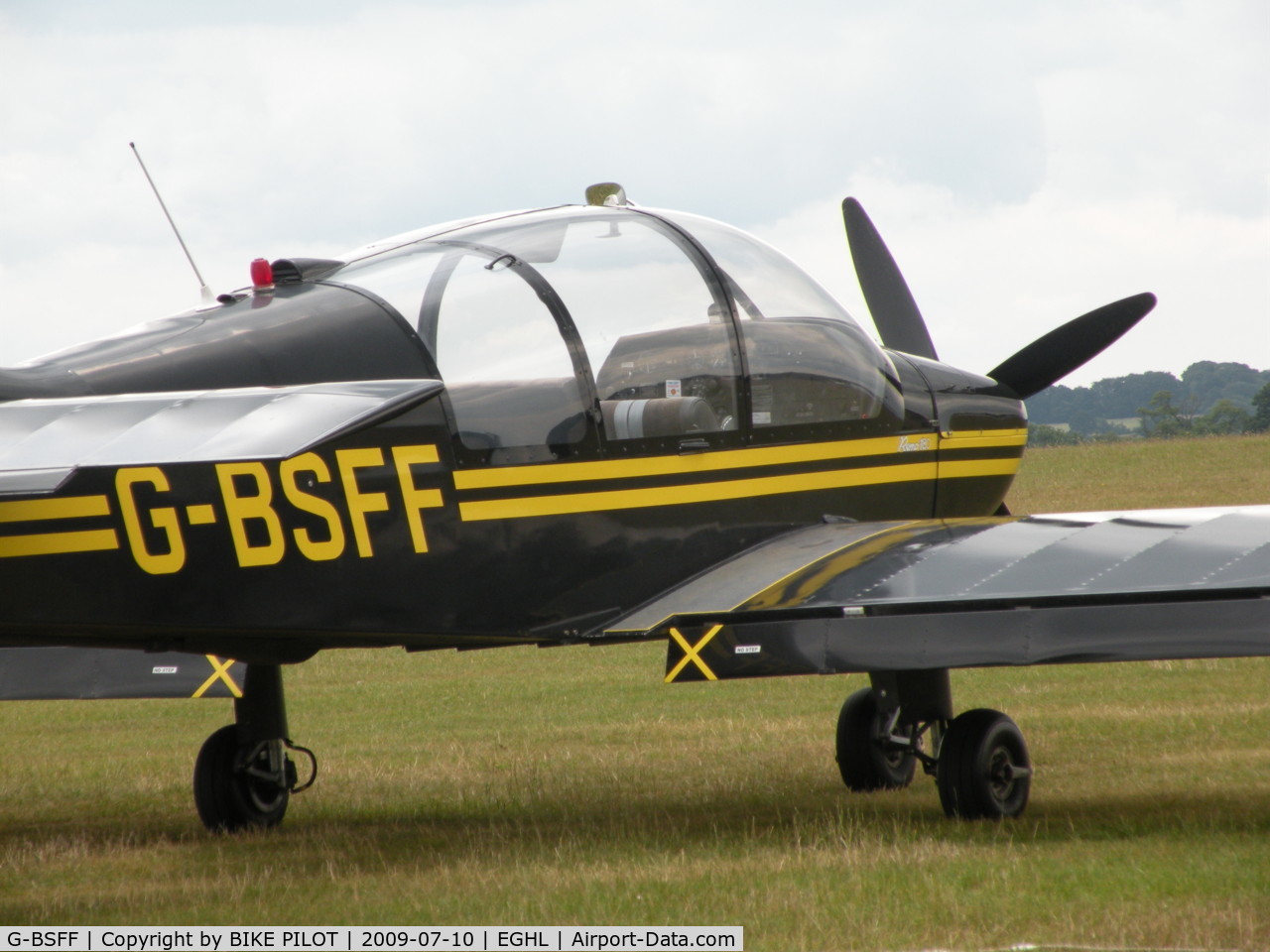 G-BSFF, 1978 Robin DR-400-180R Remorqueur Regent C/N 1295, ONE OF LASHAM'S GLIDER TUGS