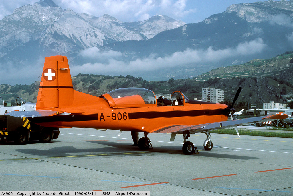 A-906, 1982 Pilatus PC-7 Turbo Trainer C/N 314, Sion AB flightline. There were lots of light aircraft and stored Vampires than.