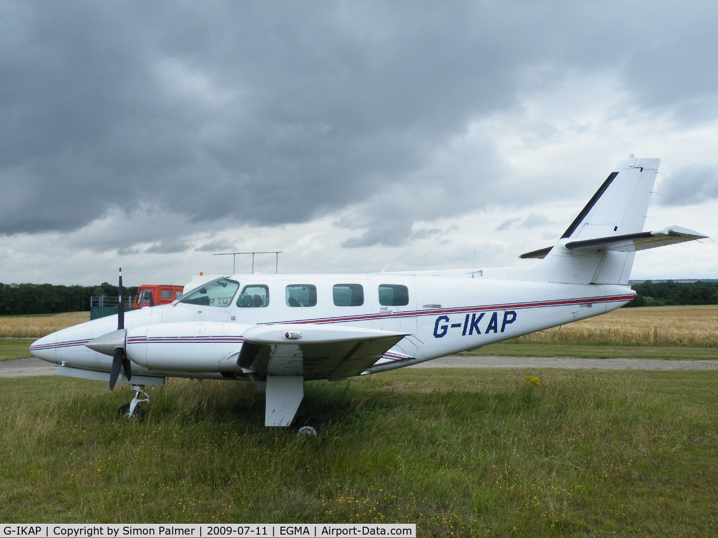 G-IKAP, 1983 Cessna T303 Crusader C/N T303-00182, Crusader at Fowlmere