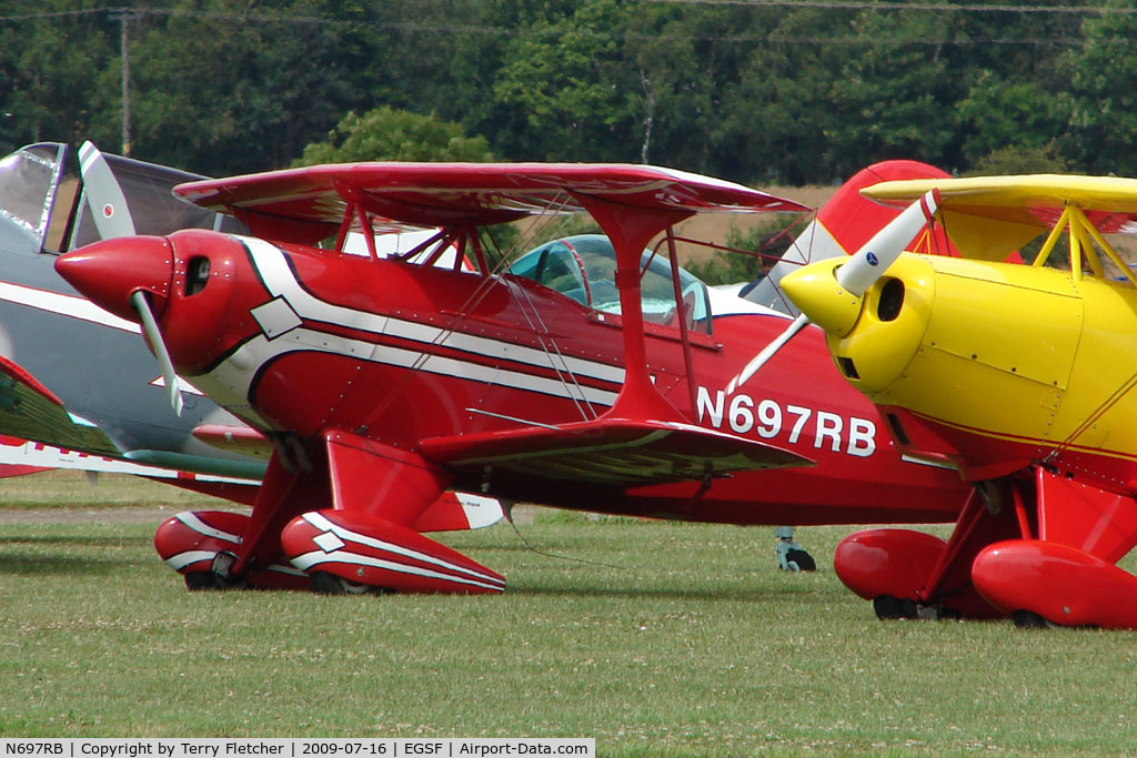 N697RB, 1986 Pitts S-1T Special C/N 1042, Pitts S-1T competing in the 2009 Mazda Aerobatic Championships held at Peterborough Conington