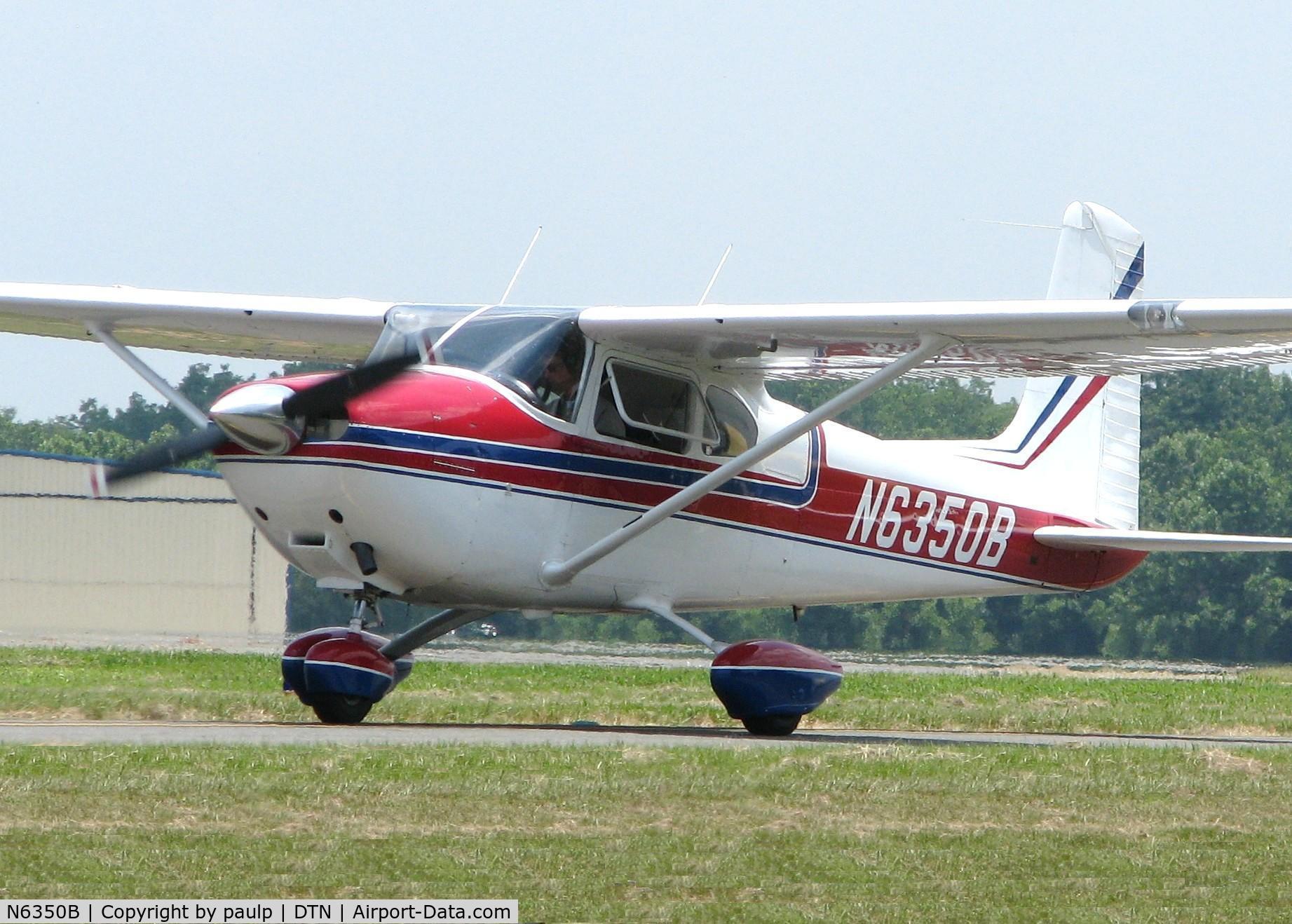 N6350B, 1957 Cessna 182A Skylane C/N 34250, Taxiing to 14 at the Shreveport Downtown airport.