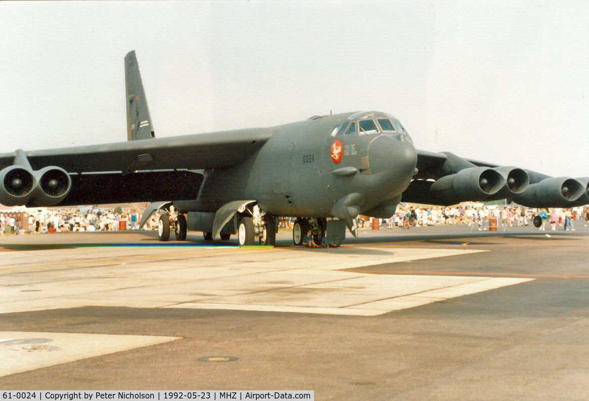61-0024, 1961 Boeing B-52H Stratofortress C/N 464451, B-52H Stratofortress, callsign Havoc 40, and named I'll Be Seeing You of 668th Bomb Squadron/410th Wing at the 1992 Mildenhall Air Fete.