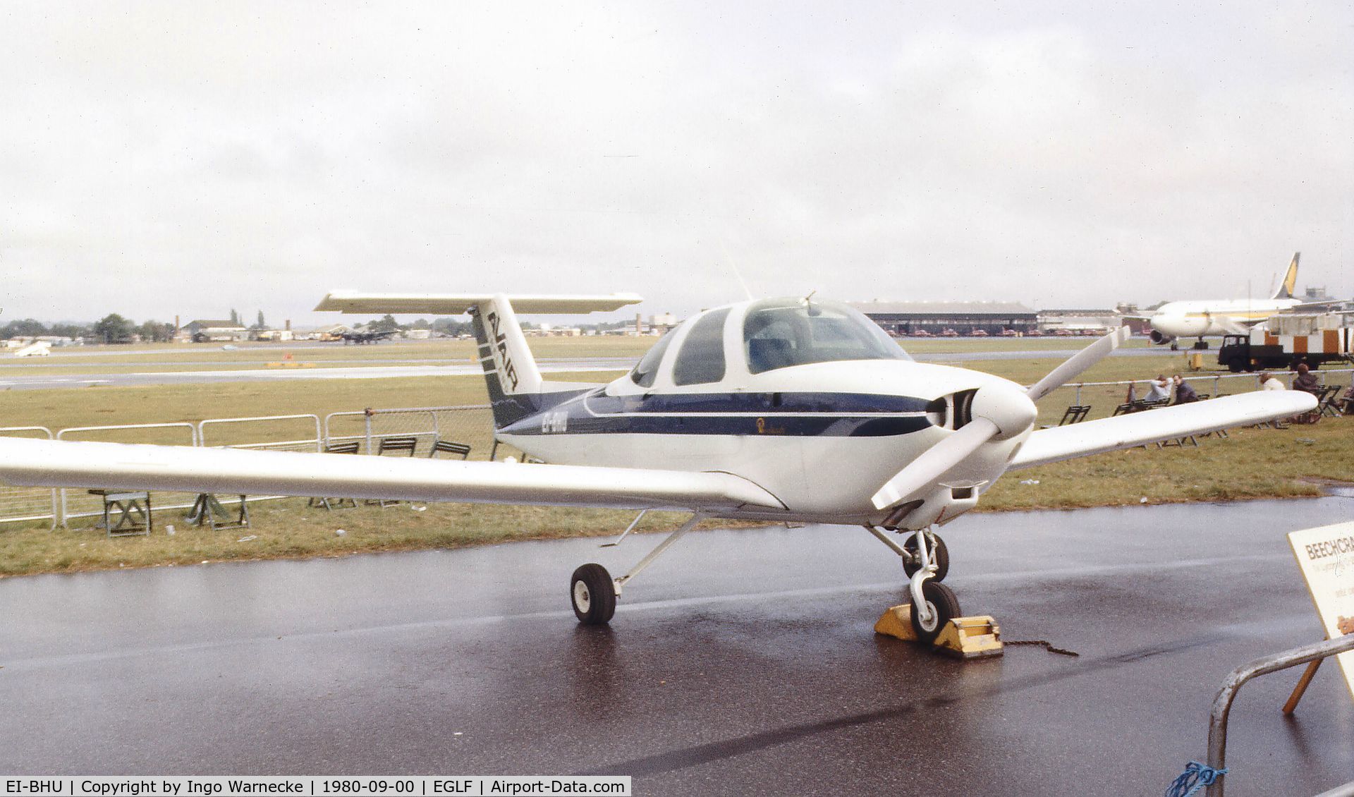 EI-BHU, Beechcraft 77 Skipper C/N WA-78, Beechcraft 77 Skipper of AVAIR at Farnborough International 1980