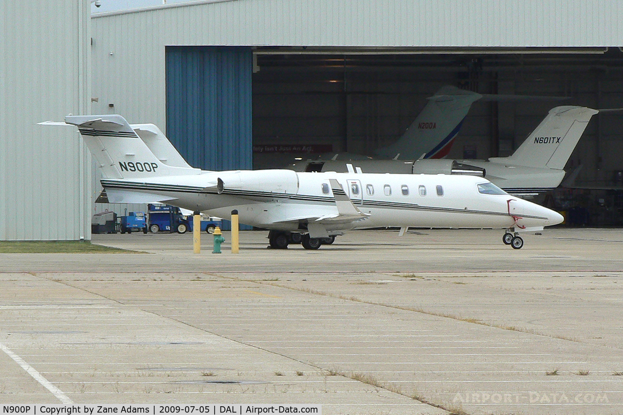 N900P, 2001 Learjet Inc 45 C/N 173, At Dallas Love Field