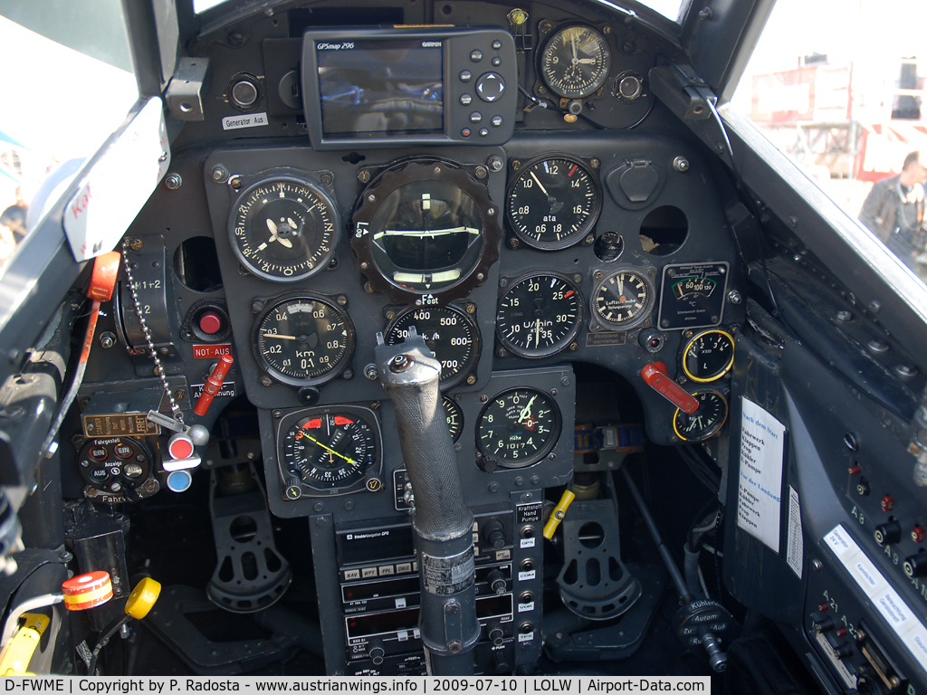 D-FWME, Messerschmitt Bf-109G-4 C/N 0139, Cockpit of the legendary Messerschmitt Me 109 