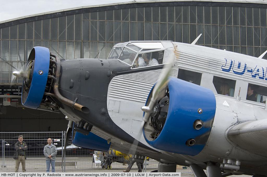 HB-HOT, 1939 Junkers Ju-52/3m g4e C/N 6595, Closeup of the legendary Tante Ju